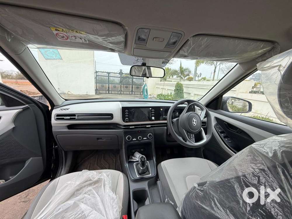 Hyundai Creta 1.5 Ex Petrol 2024