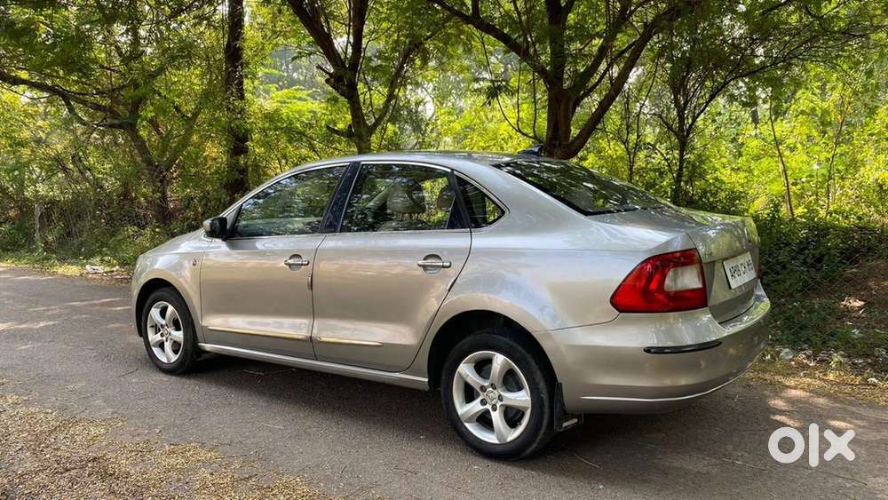 Skoda Rapid Diesel 2013