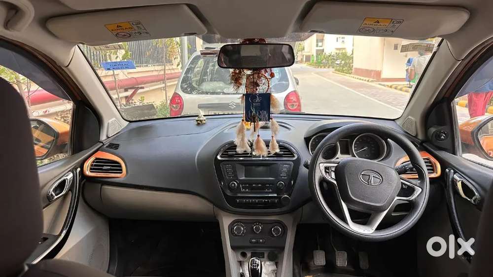 Tata Tiago Xz 2016 Petrol 1st Owner
