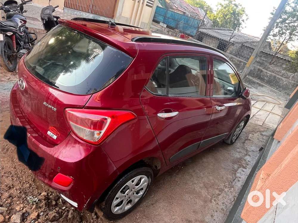 Hyundai Grand I10 2013 Petrol Plus Cng Good Condition