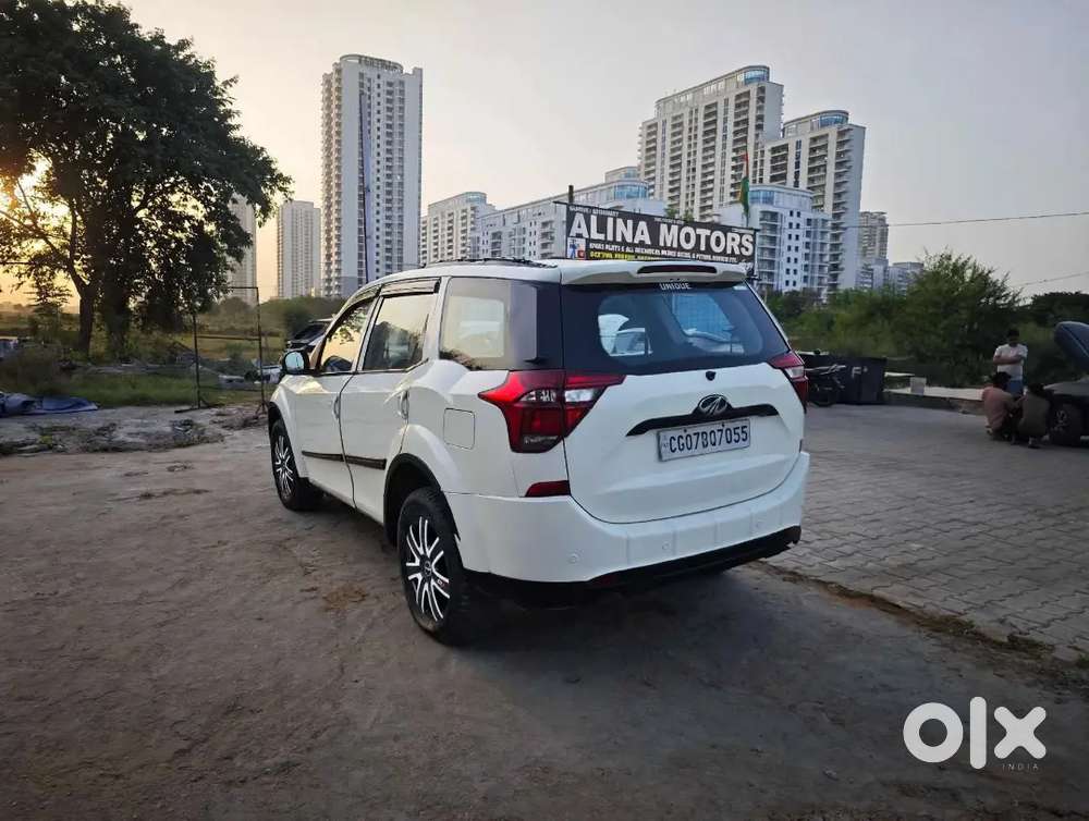 Mahindra Xuv500 Diesel 2019 1st Owner