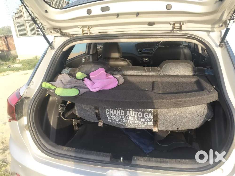 Brand New Condition Cng Fiteed Car Cng On Paparr