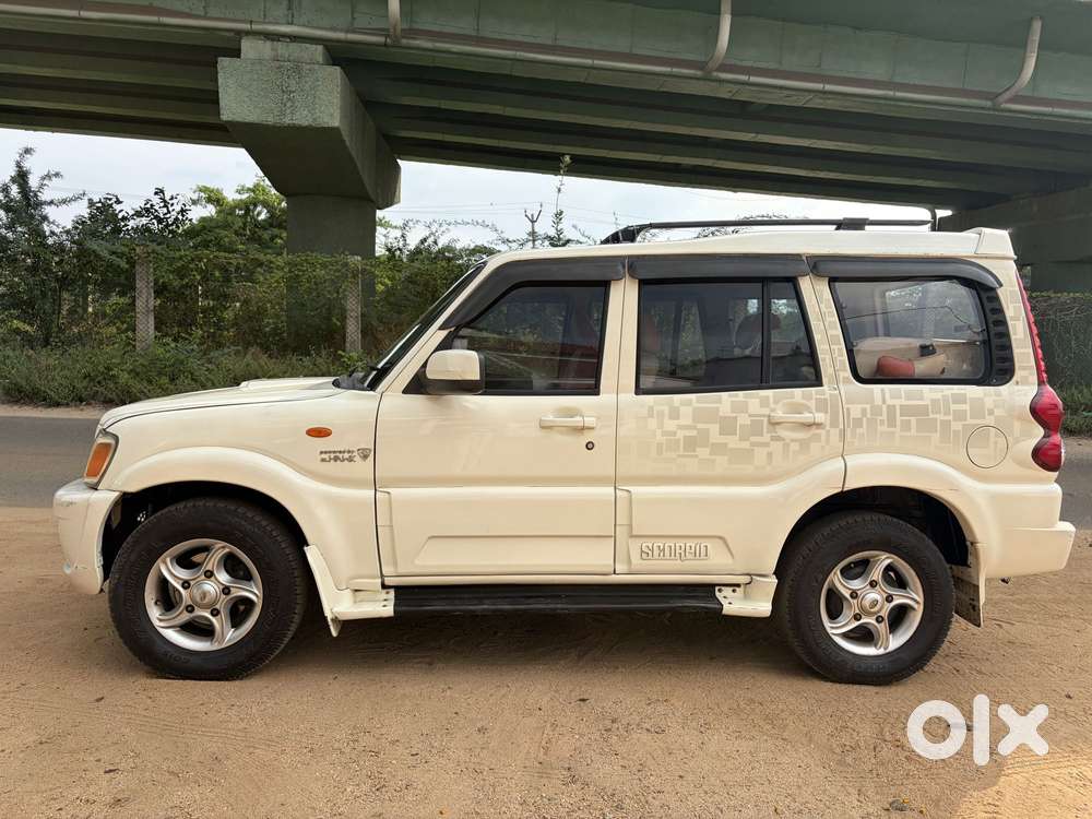 Mahindra Scorpio 2009-2014 Vlx 2wd Bsiv, 2010, Diesel