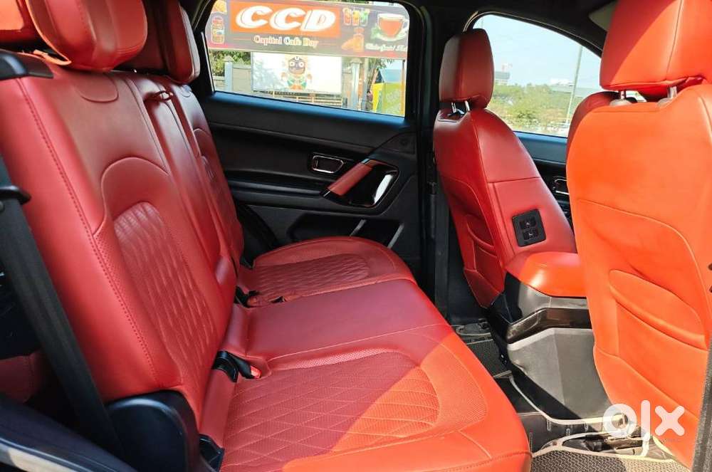 Tata Safari 2.0 Xz Plus Dark Edition, 2023, Diesel