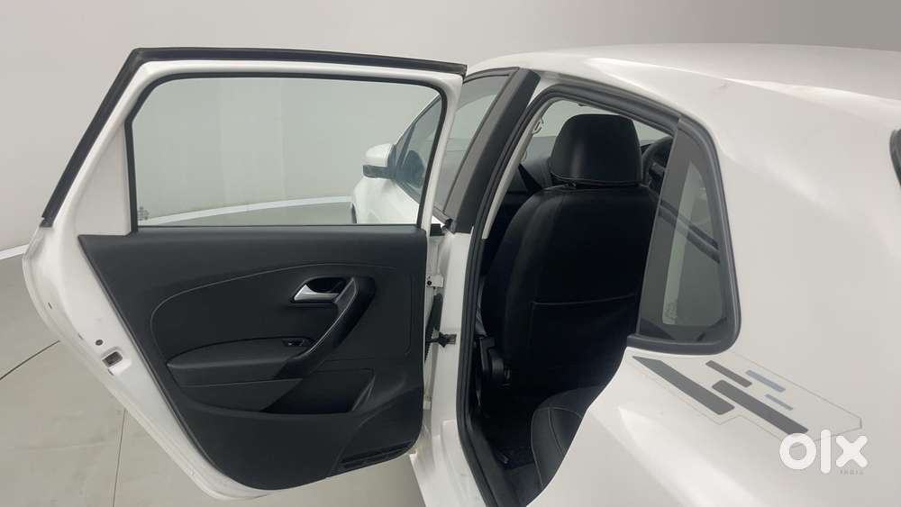 Volkswagen Polo 1.0 Tsi Comfortline At, 2021, Petrol