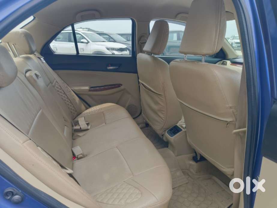 Maruti Suzuki Dzire 1.2 Zxi Amt, 2017, Petrol