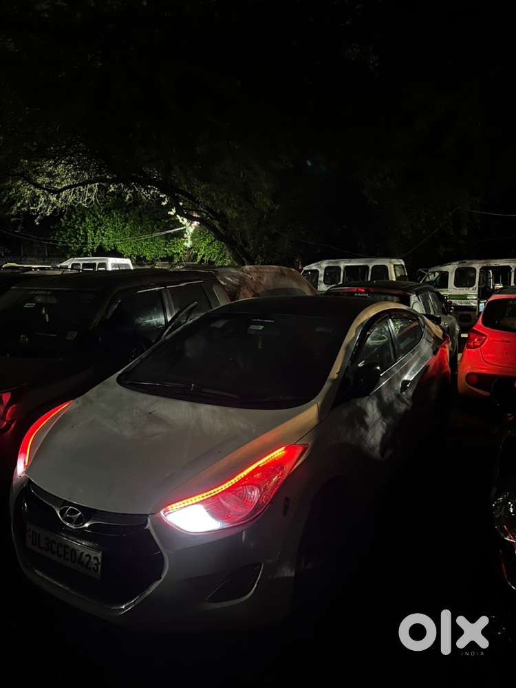 Hyundai Elantra Petrol 2014