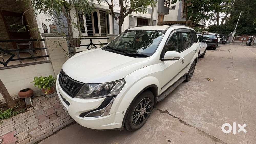 Mahindra Xuv500 2018 Diesel Well Maintained