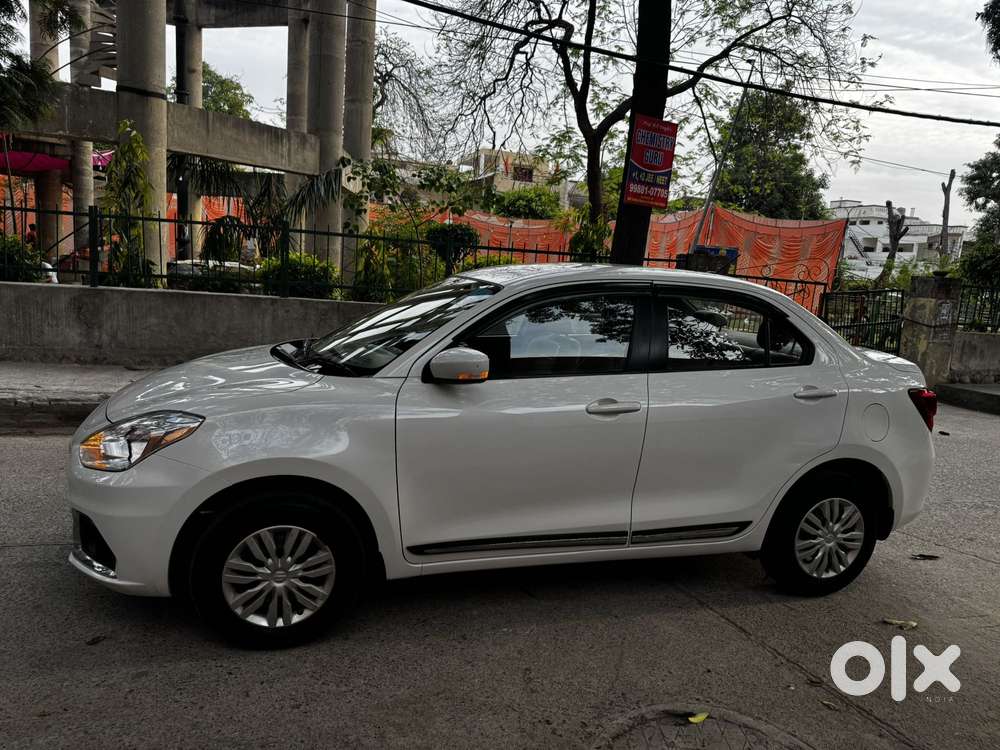Maruti Suzuki Swift Dzire Vxi(o) Mt, 2021, Petrol