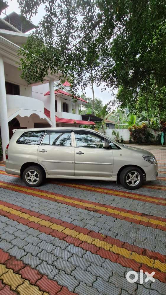 Toyota Innova 2.5 G (diesel) 7 Seater, 2013