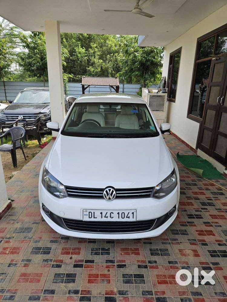 Volkswagen Vento Petrol Highline, 2013, Petrol
