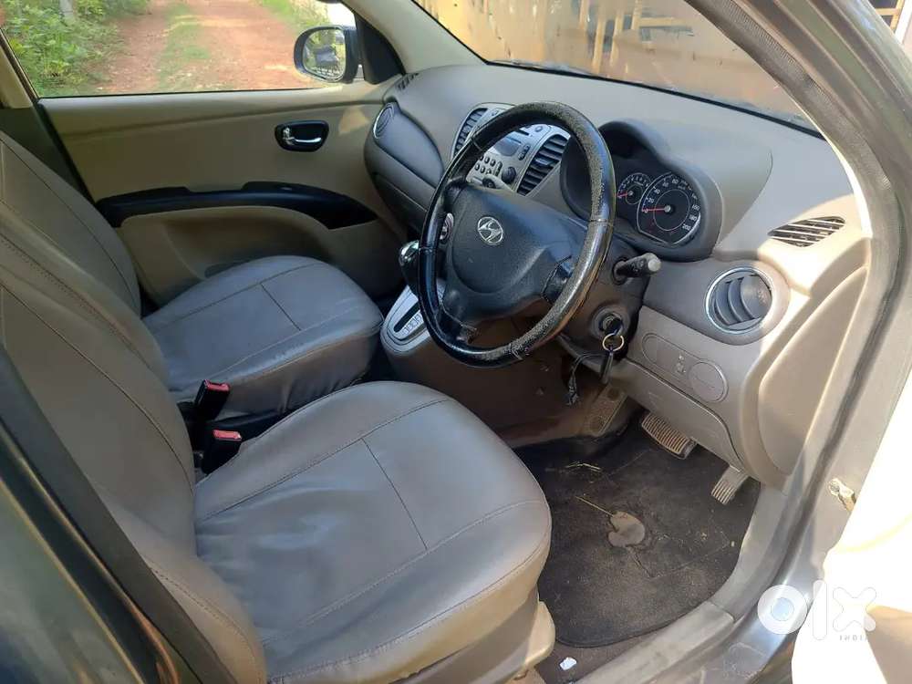 Good Condition ,low Kilometer,main Glass Replace