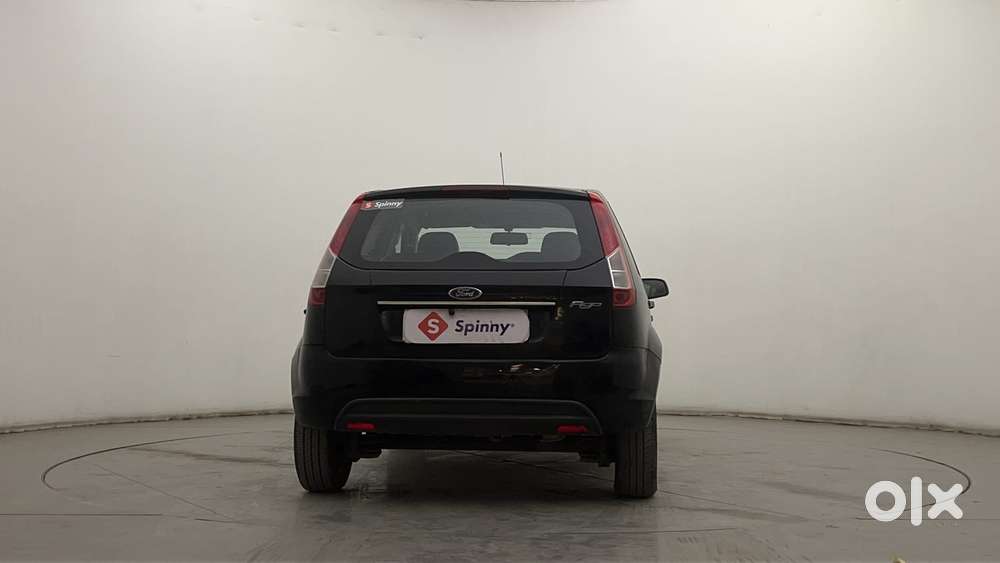 Ford Figo 2010-2012 Petrol Zxi, 2013, Petrol