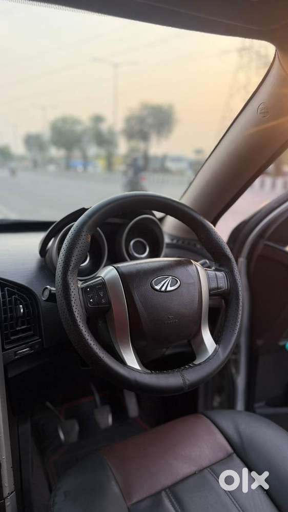 Mahindra Xuv500 Diesel 106000 Km Driven