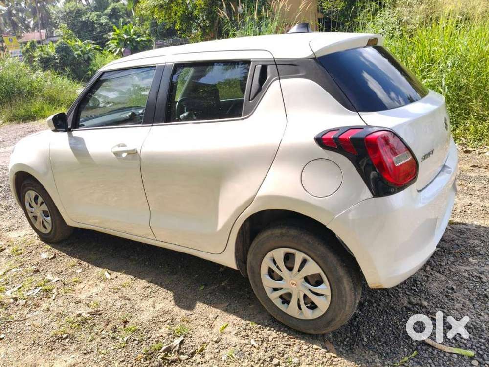Maruti Suzuki Swift Amt Vxi, 2018, Petrol