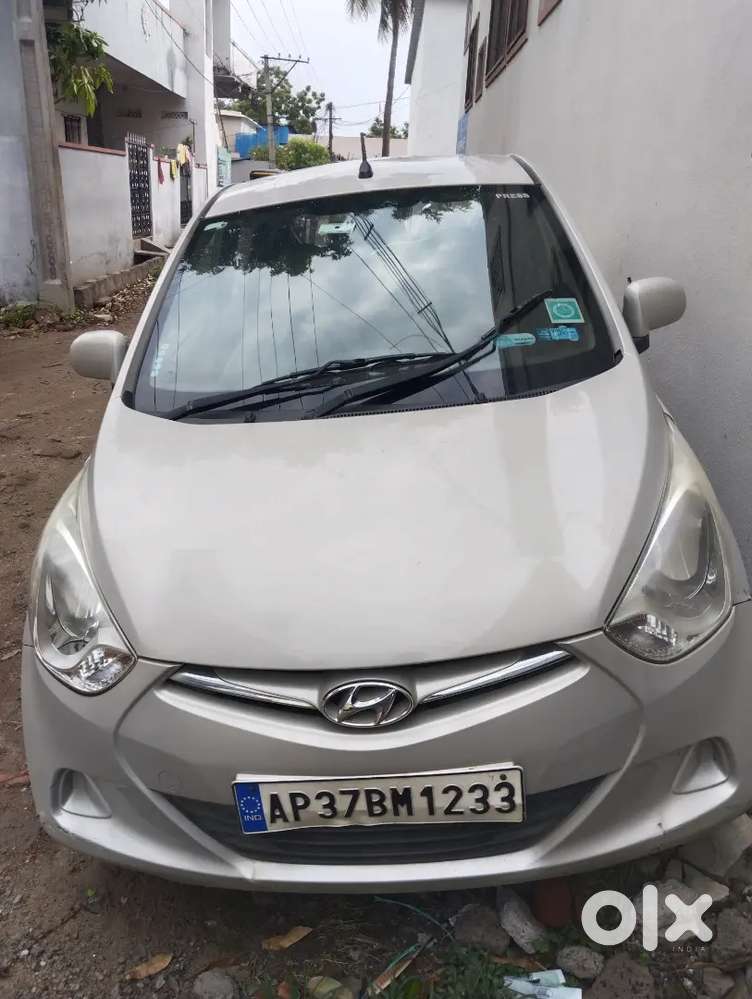 Hyundai Eon 2012 Petrol Well Maintained