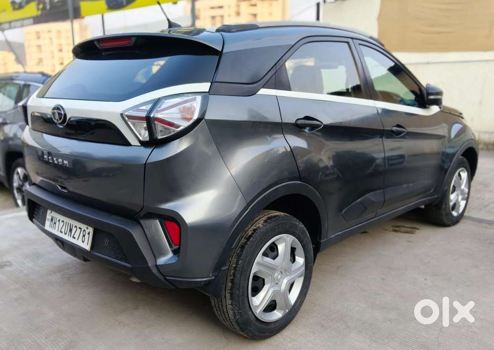 Tata Nexon 1.5 Revotorq Xm (s), 2022, Petrol
