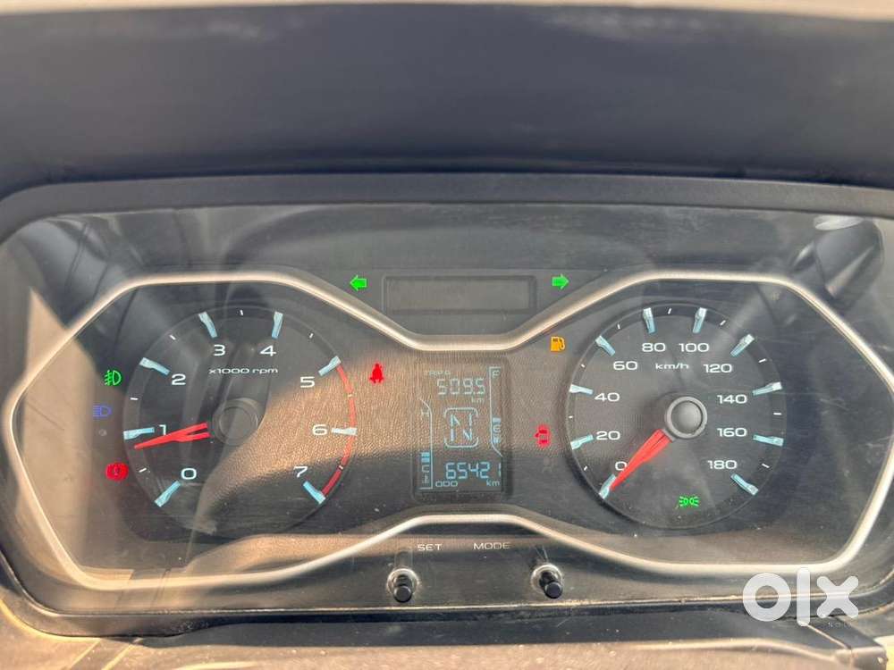 Mahindra Scorpio 2020 September Diesel Showroom Condition