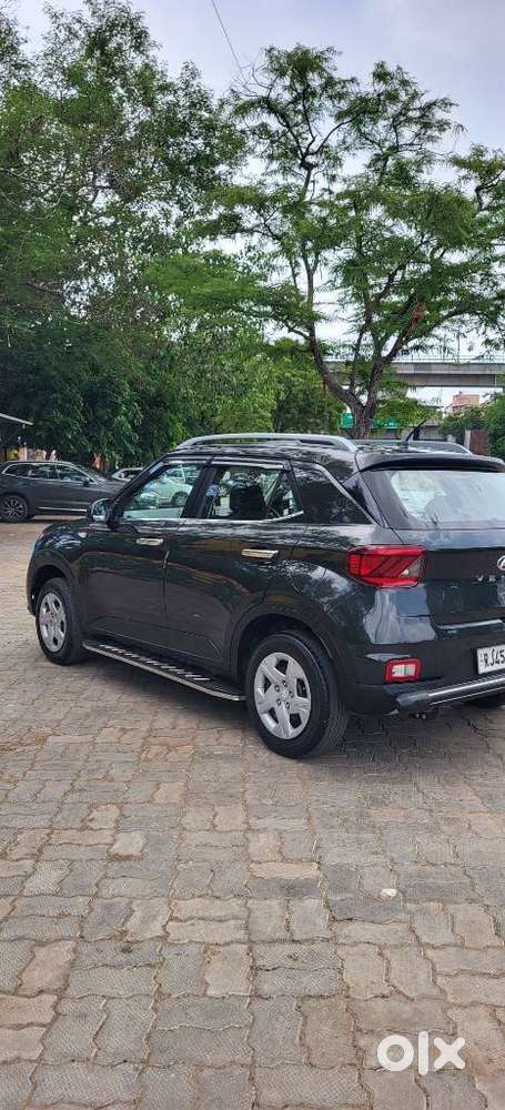 Hyundai Venue S Mt 1.2 Kappa, 2021, Petrol