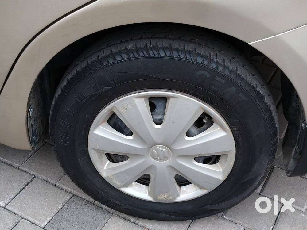 Maruti Suzuki Swift Dzire 1.2 Vxi Bsiv, 2012, Petrol