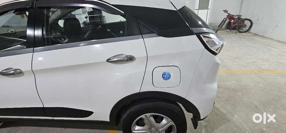 Tata Nexon Diesel Xms August 2021 With Sunroof