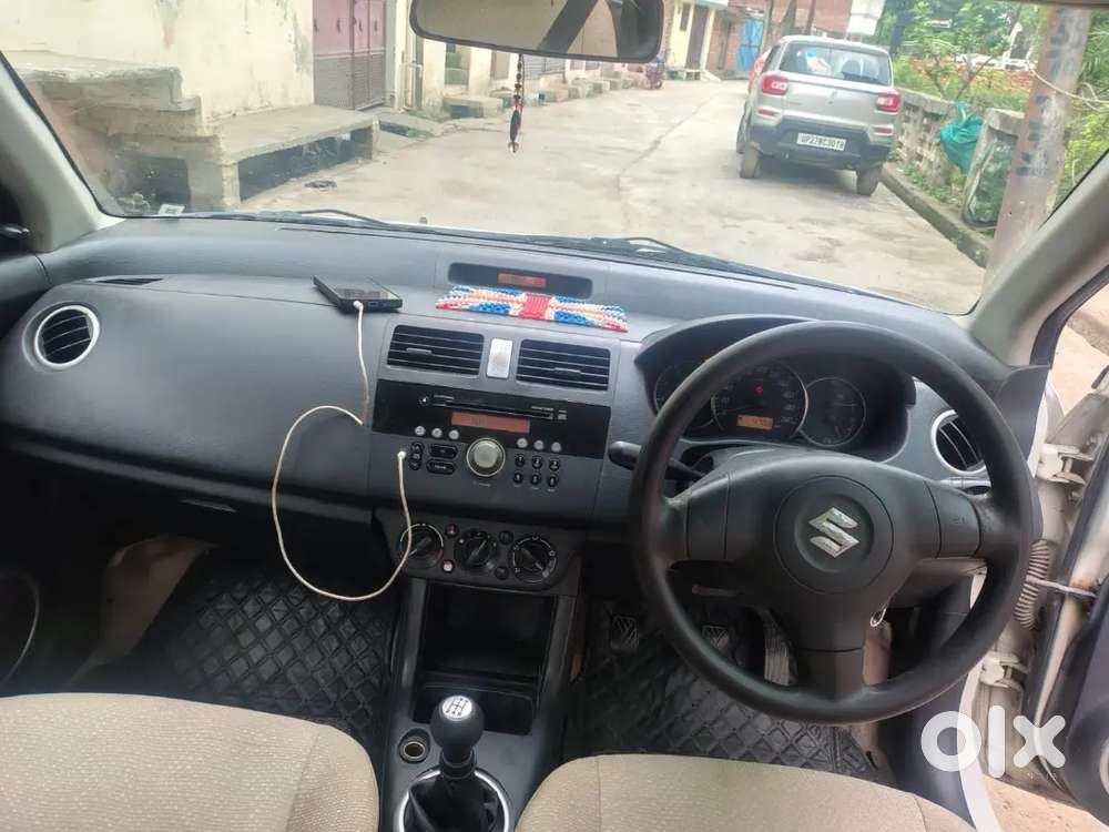 Maruti Swift Dzire Vdi 2011