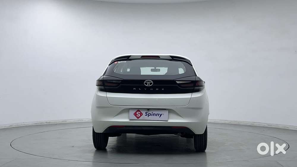 Tata Altroz 1.2 Xe, 2020, Petrol