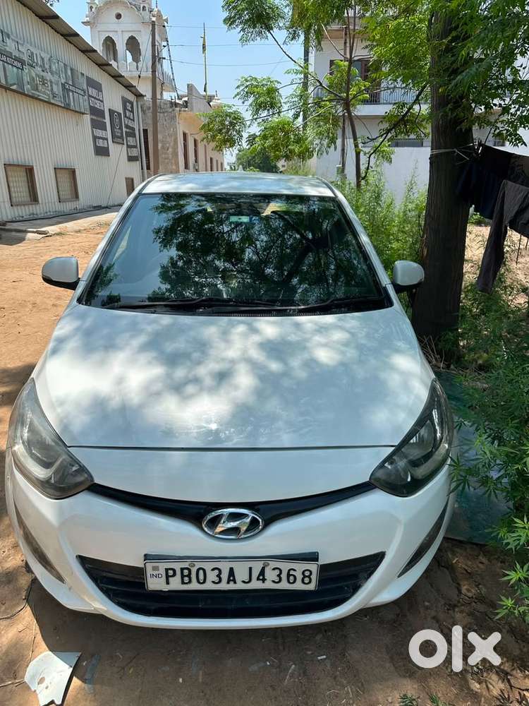 Hyundai I20 Diesel 2013 Registerd 2015 Valid Till 2030