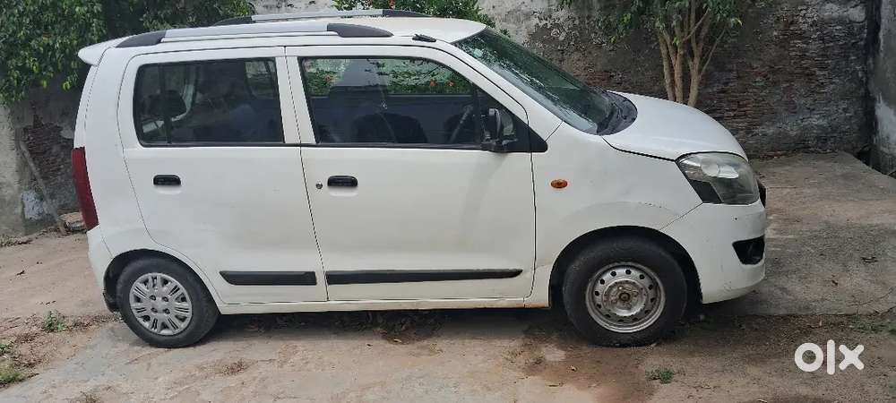 Maruti Suzuki Wagon R 2014 Cng & Hybrids 73000 Km Driven
