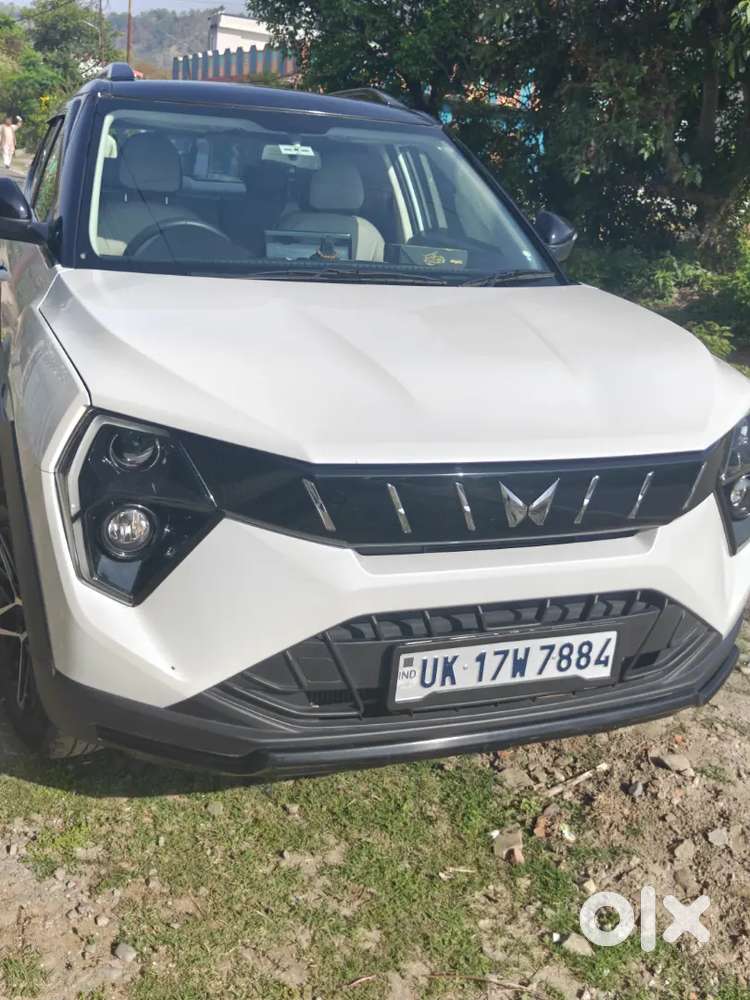 Mahindra Xuv 3xo 2024 Diesel Well Maintained