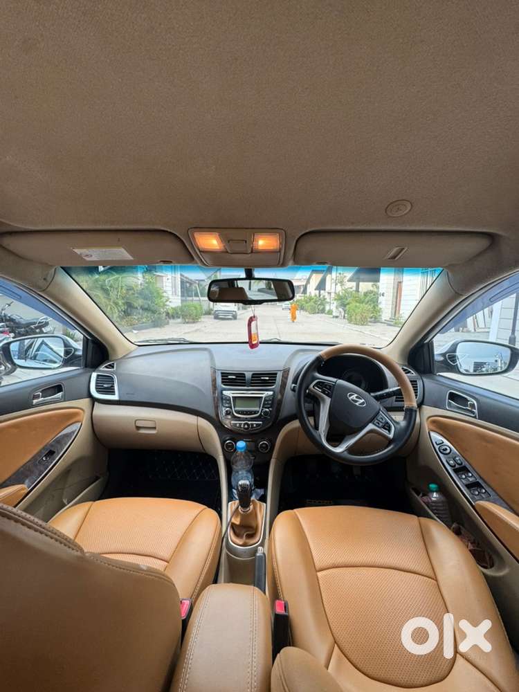 Hyundai Fluidic Verna 2014