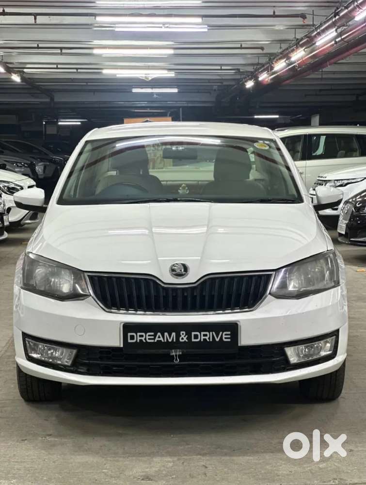 Skoda Rapid 1.6 Mpi At Elegance, 2017, Petrol