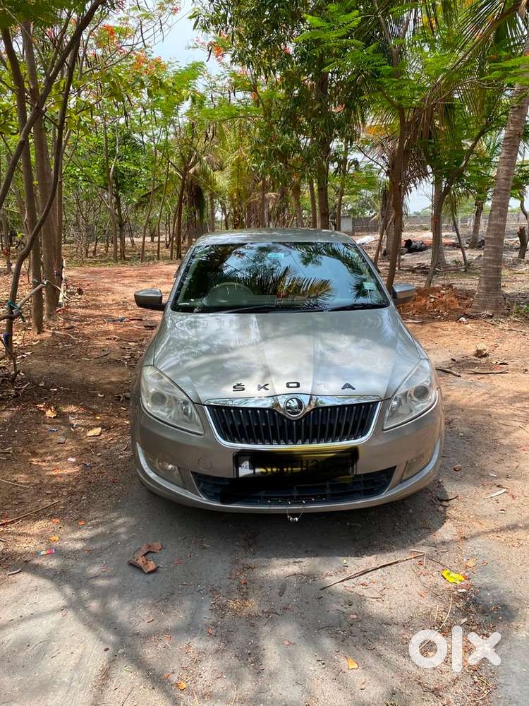 Skoda Rapid Diesel 2015 Year Automatic