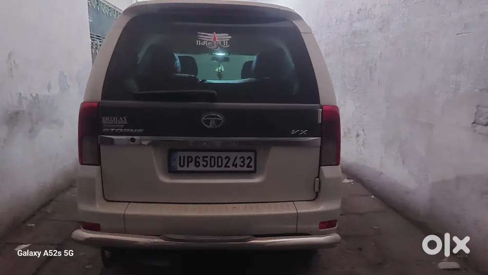 Tata Safari Storme 2018 Variant