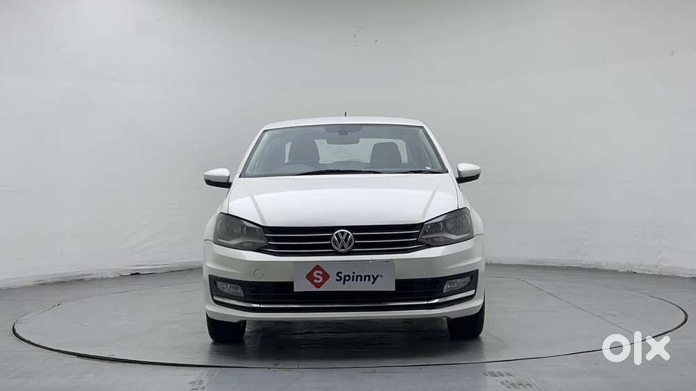 Volkswagen Vento 1.2 Tsi Highline At, 2016, Petrol