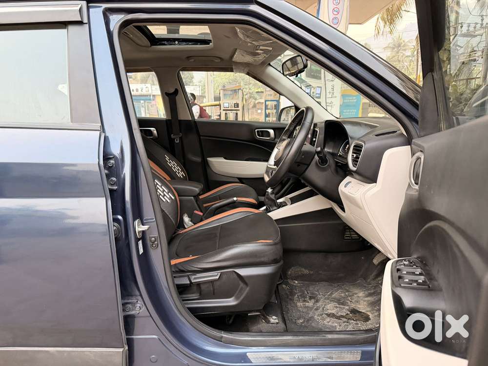 Hyundai Venue Sx Mt, 2022, Petrol