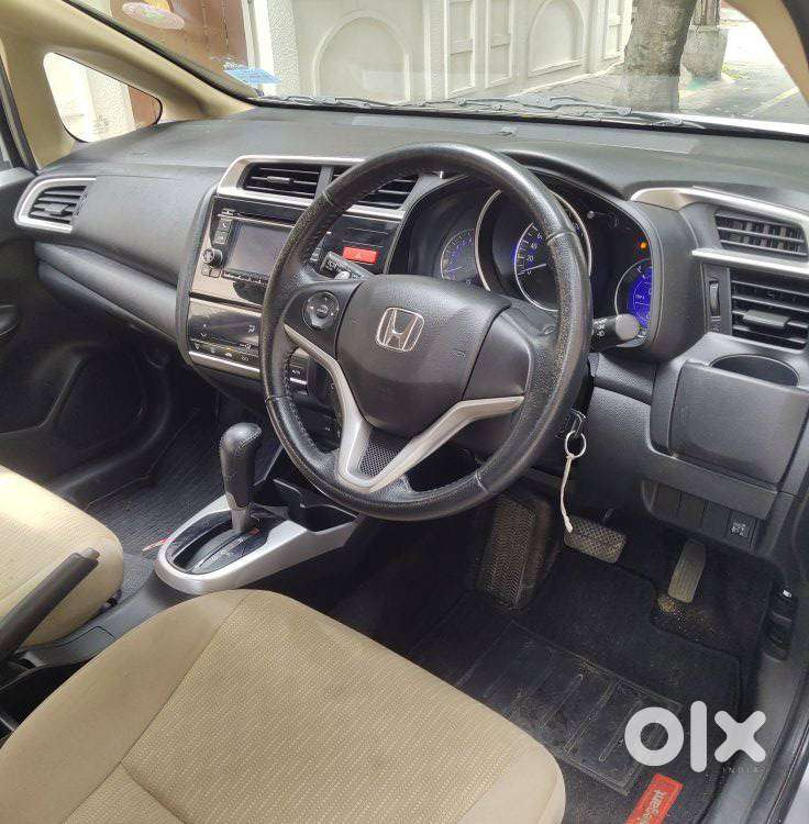 Honda Jazz V Automatic, 2017, Petrol