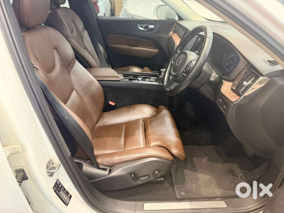 Volvo Xc60 D4 Kinetic, 2019, Diesel