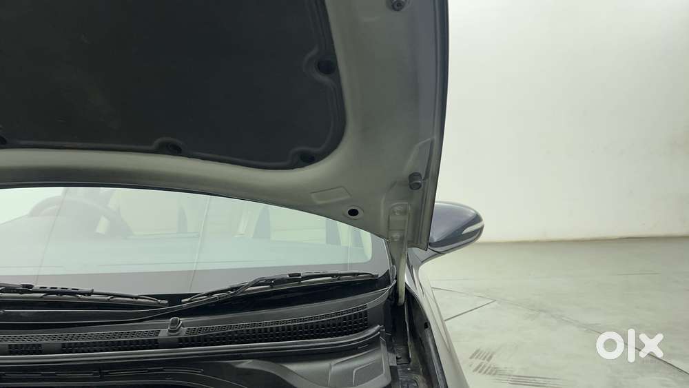 Hyundai Verna 1.5 Sx Ivt, 2023, Petrol