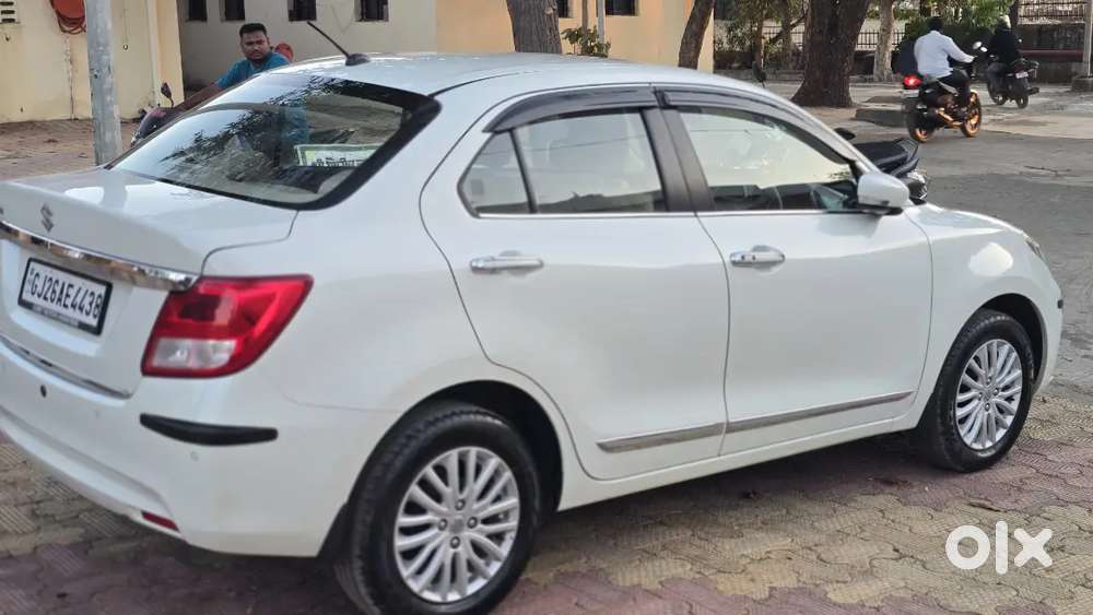 Suzuki Dzire Zxi Manual 2024 1st Owner 4-cylinder Petroll