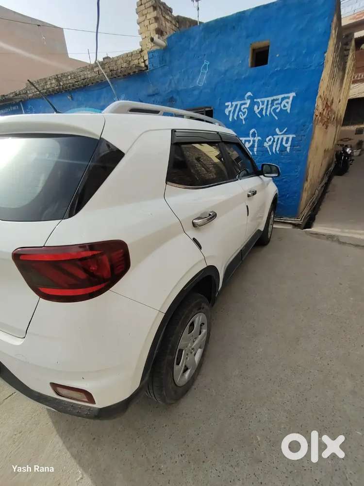 Hyundai Venue 2022 (s)