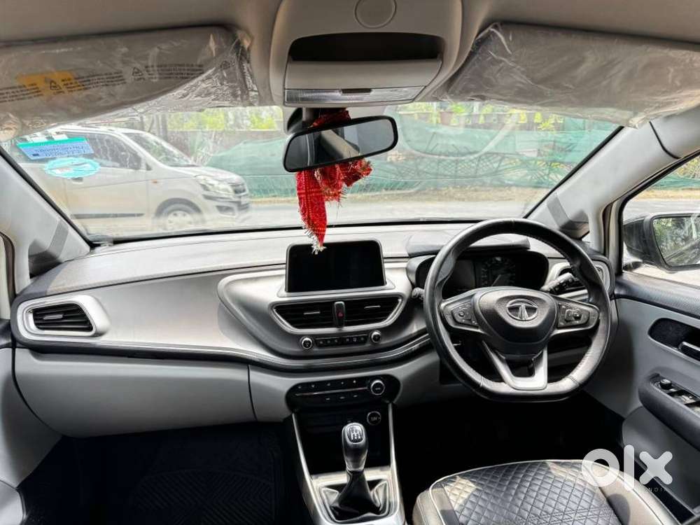 Tata Altroz Xz, 2020, Petrol