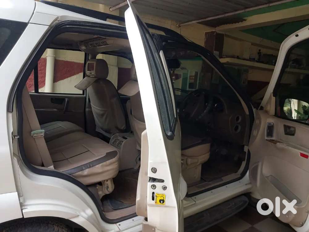 Rare Tata Safari 4x4 (ex Dicor) - Genuine 44k Km - Fitness Till 2030