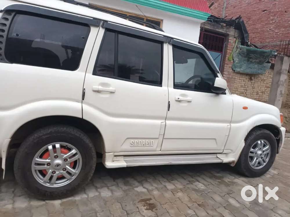 Mahindra Scorpio Classic 2013 Diesel 75500 Km Driven