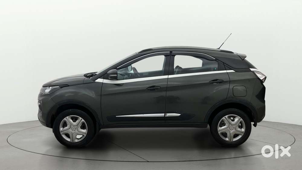 Tata Nexon 1.5 Revotorq XMA AMT (S), 2020, Petrol