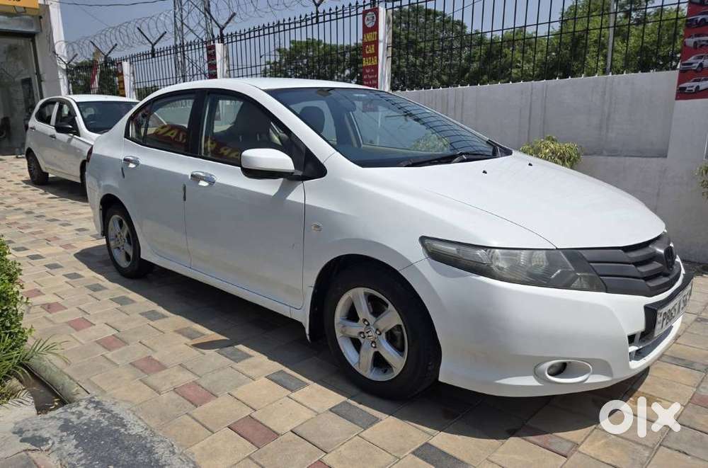 Honda Amaze Vx 1.2 Petrol Cvt, 2011, Petrol
