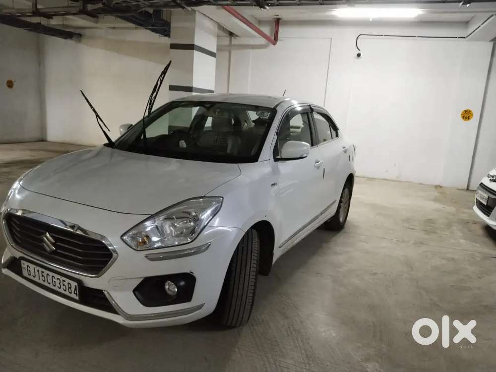 Maruti Suzuki Dzire 2017 Petrol 69800 Km Driven
