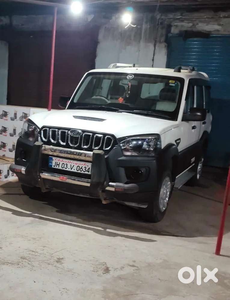 Mahindra Scorpio Classic 2017 Diesel 100000 Km Driven