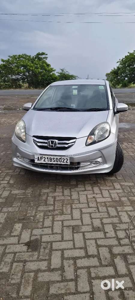 Honda Amaze Vx 2015 Top End Showroom Track Orginal