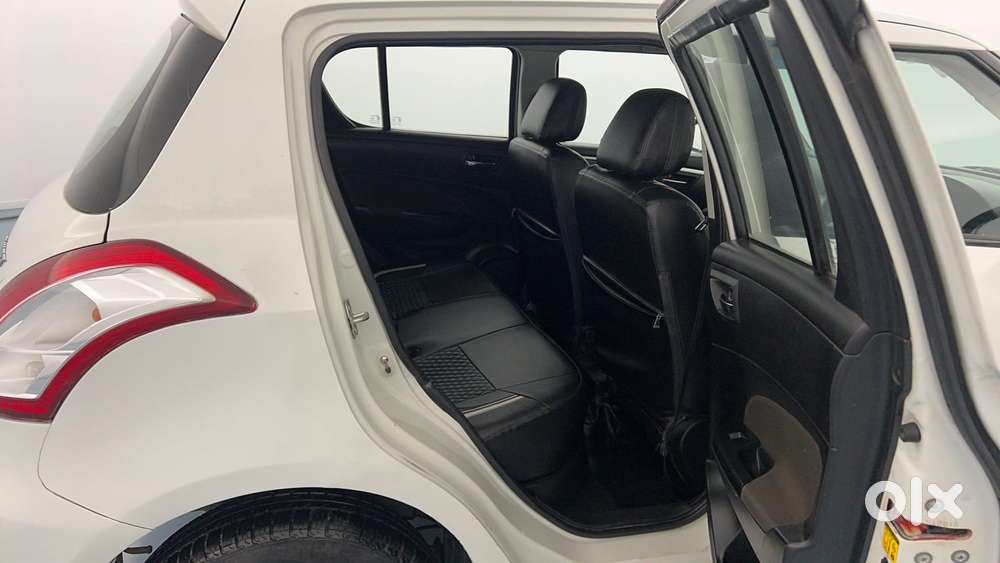 Maruti Suzuki Swift Vvt Vxi, 2016, Petrol